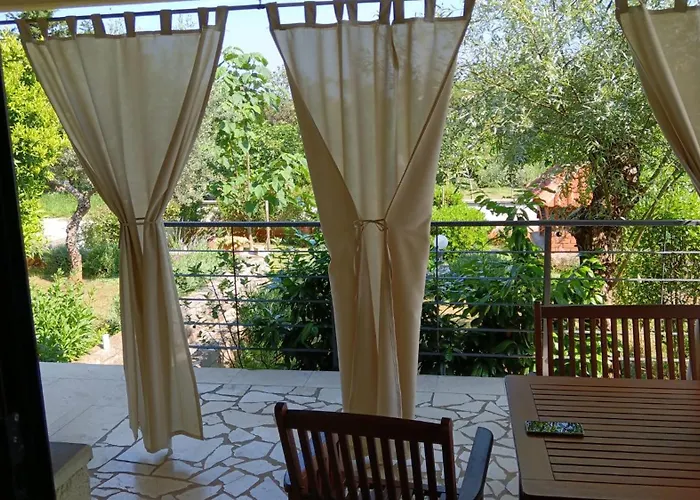 Apartments Bor
