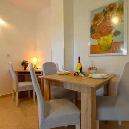 Apartments Bor Medulin Kültér fotó
