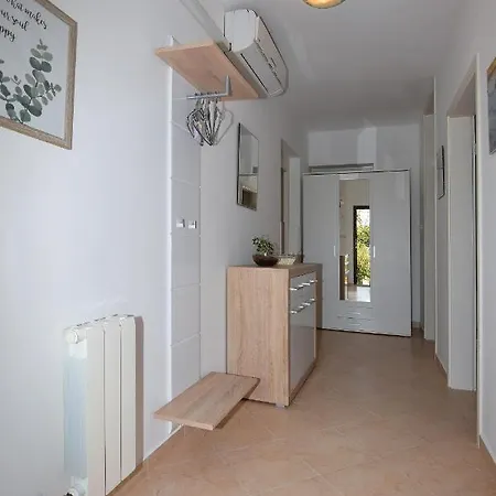 Apartments Bor Medulin Kültér fotó